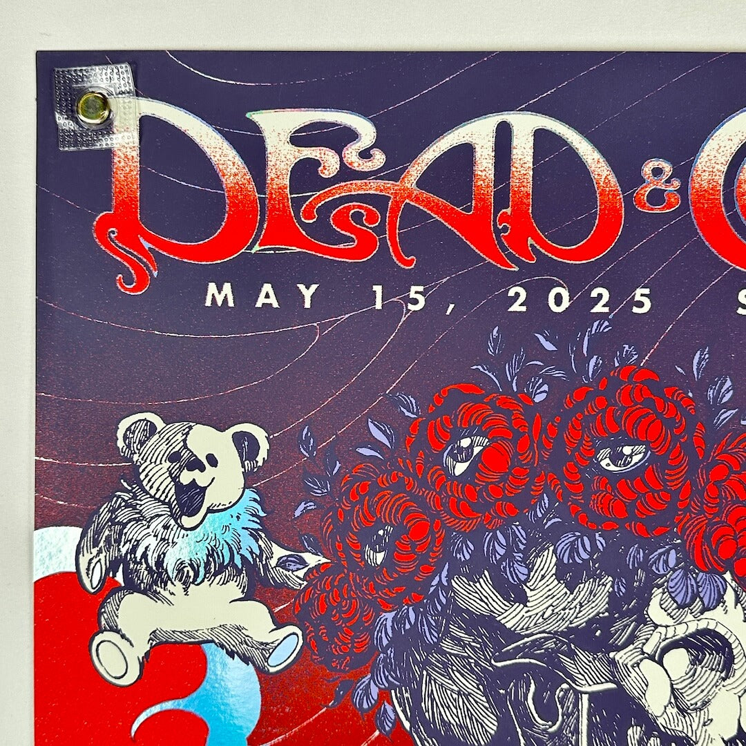 Top left corner of concert poster showing no damage to corner or edges.