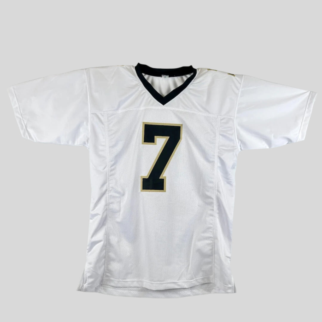 White sports jersey with black number 7 on a light gray background