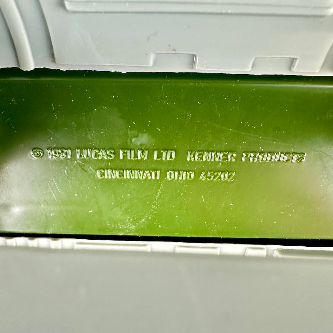 Green toy box with 'Lucas Film Ltd' and 'Kenner Products' branding.