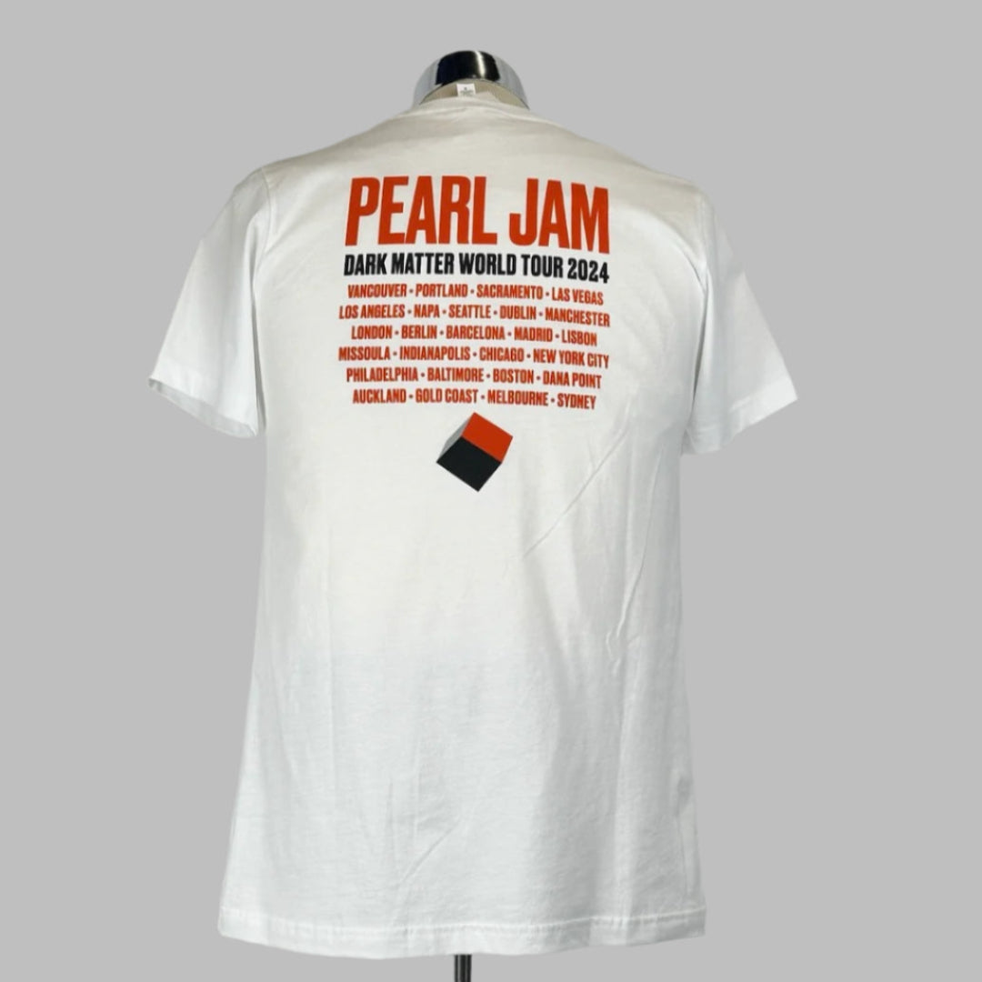 Back of shirt showing tour date information under large PEARL JAM. Cube tour logo under list.