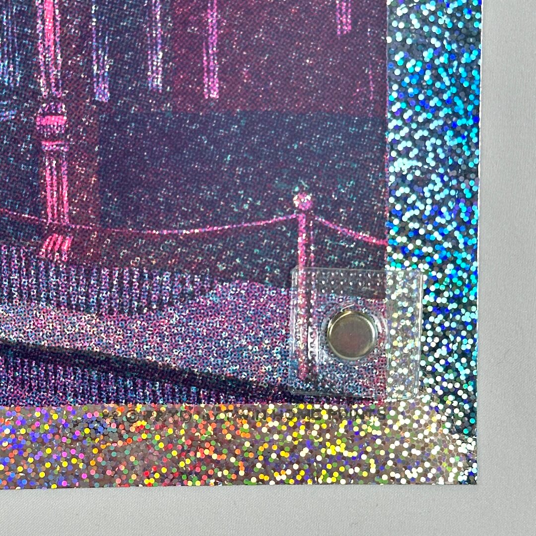 Bottom right corner of poster showing no damage to face, corner or edges.