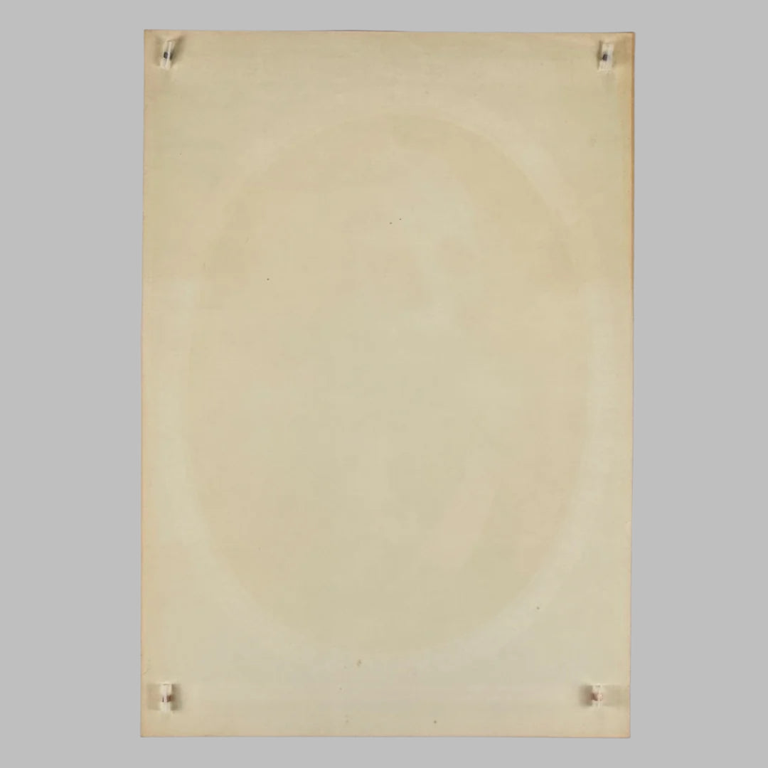 Poster back in off white color.