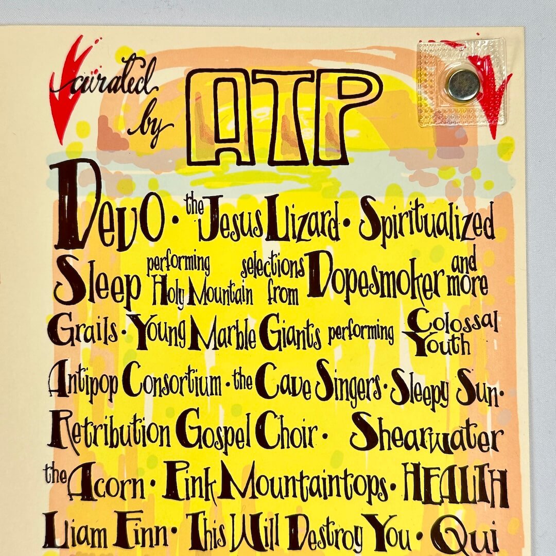 Top right corner of poster in mint condition. 