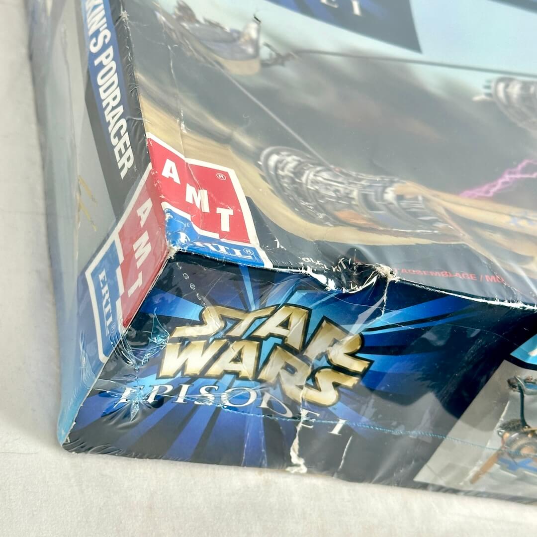 Model kit packaging featuring 'Star Wars Episode I' with AMT branding.