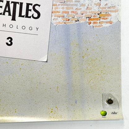 Bottom right corner of poster in good condition. 