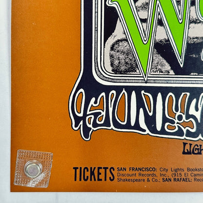 Bottom left corner of poster with no visible wear or damage. 