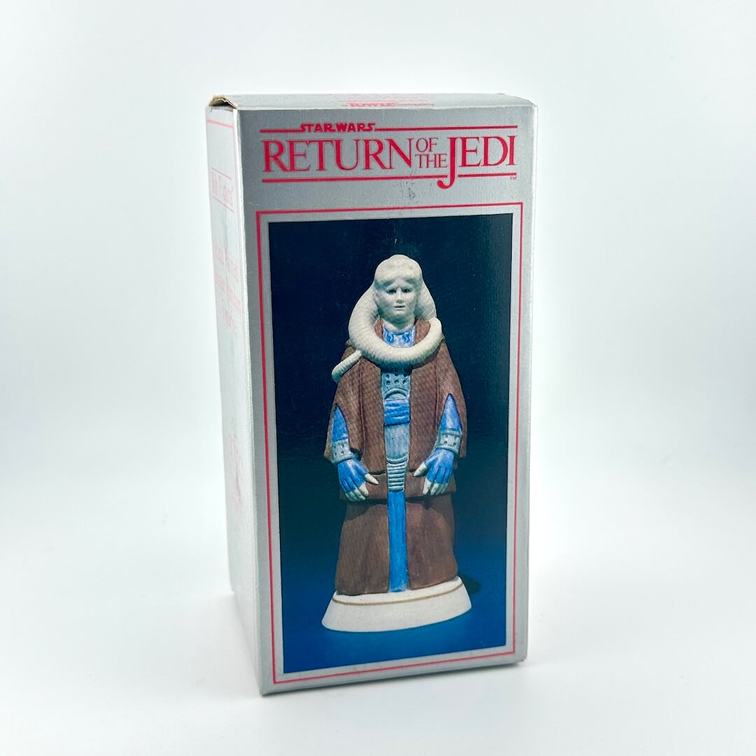 Star Wars 'Return of the Jedi' figurine packaging with character illustration on a white background