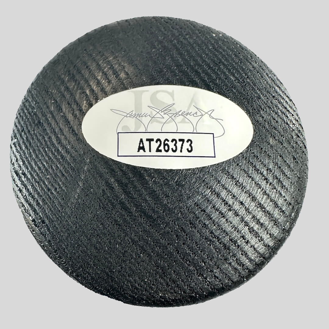Bat knob with authentication sticker 'AT26373'