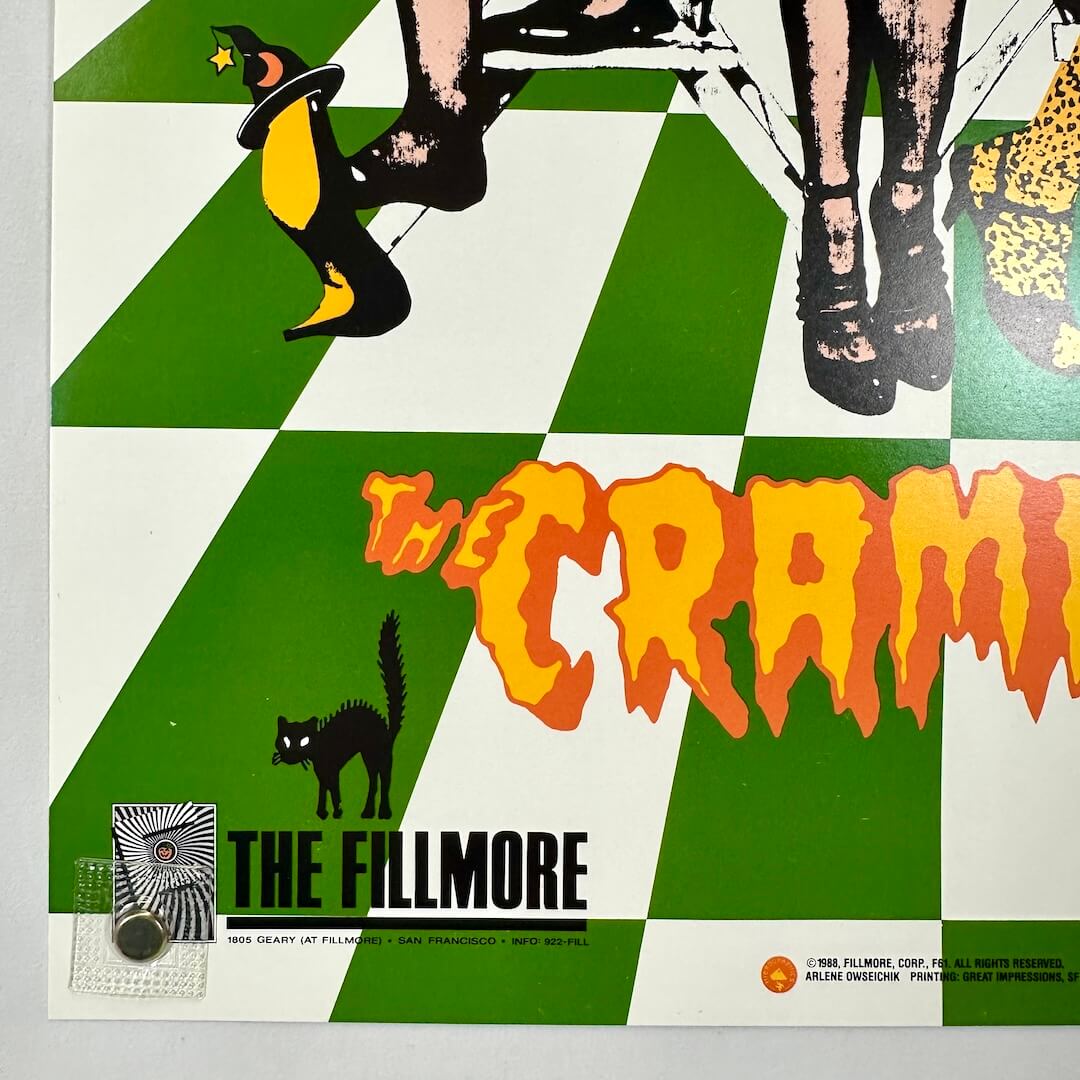 Bottom left corner of poster with clean edges and crisp corner. 