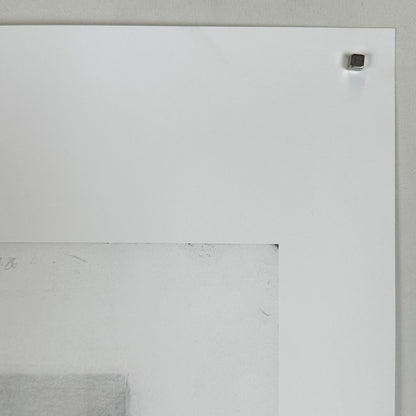 Top right corner of poster with no visible damage. 