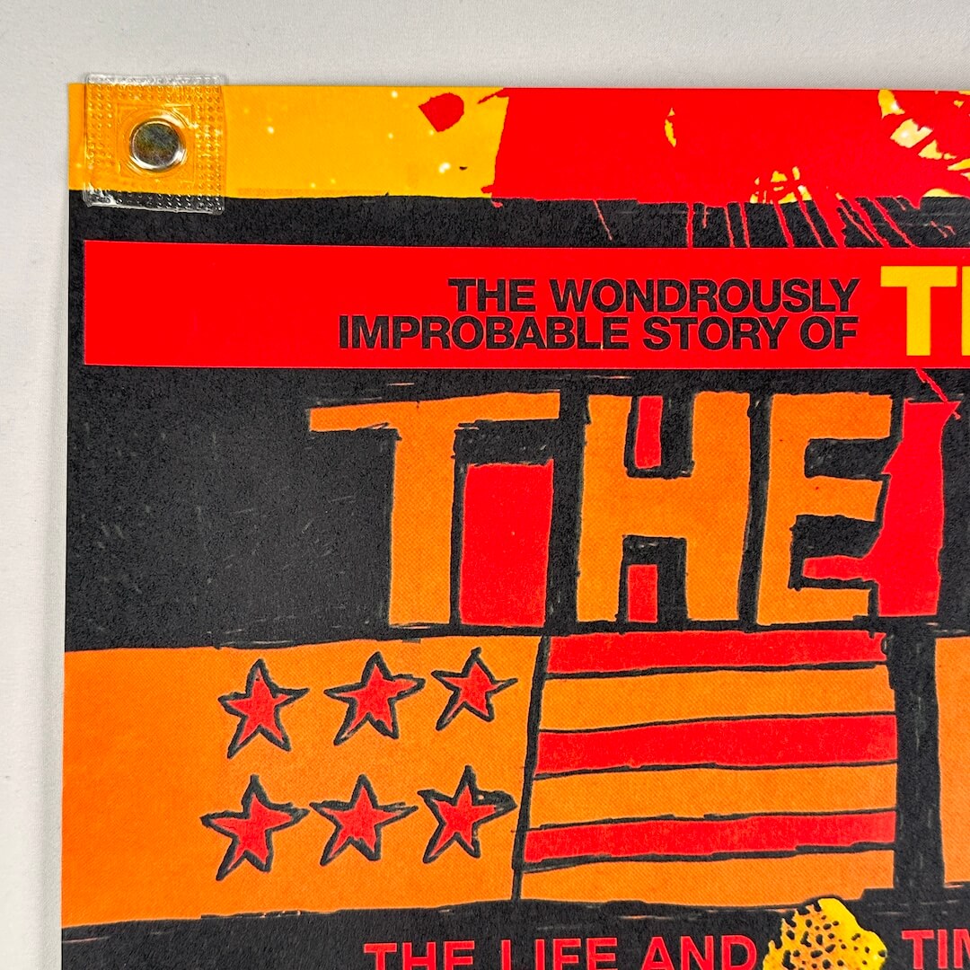 Upper left corner of poster with clean edges and sharp corner