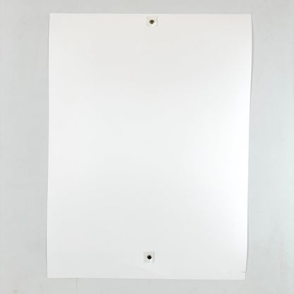 Backside of poster to show an potential damage, which there is none. 