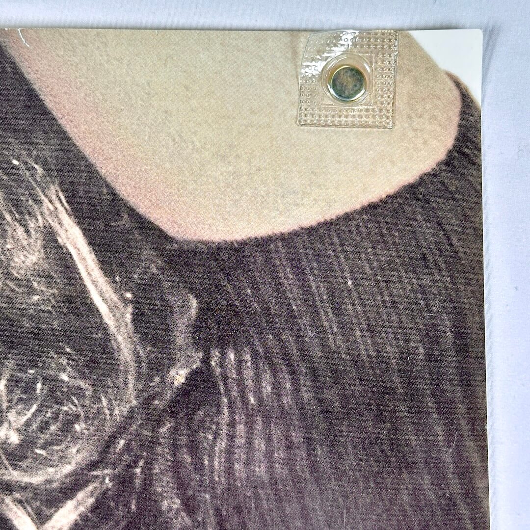 Top right corner with good edges and sharp corner.