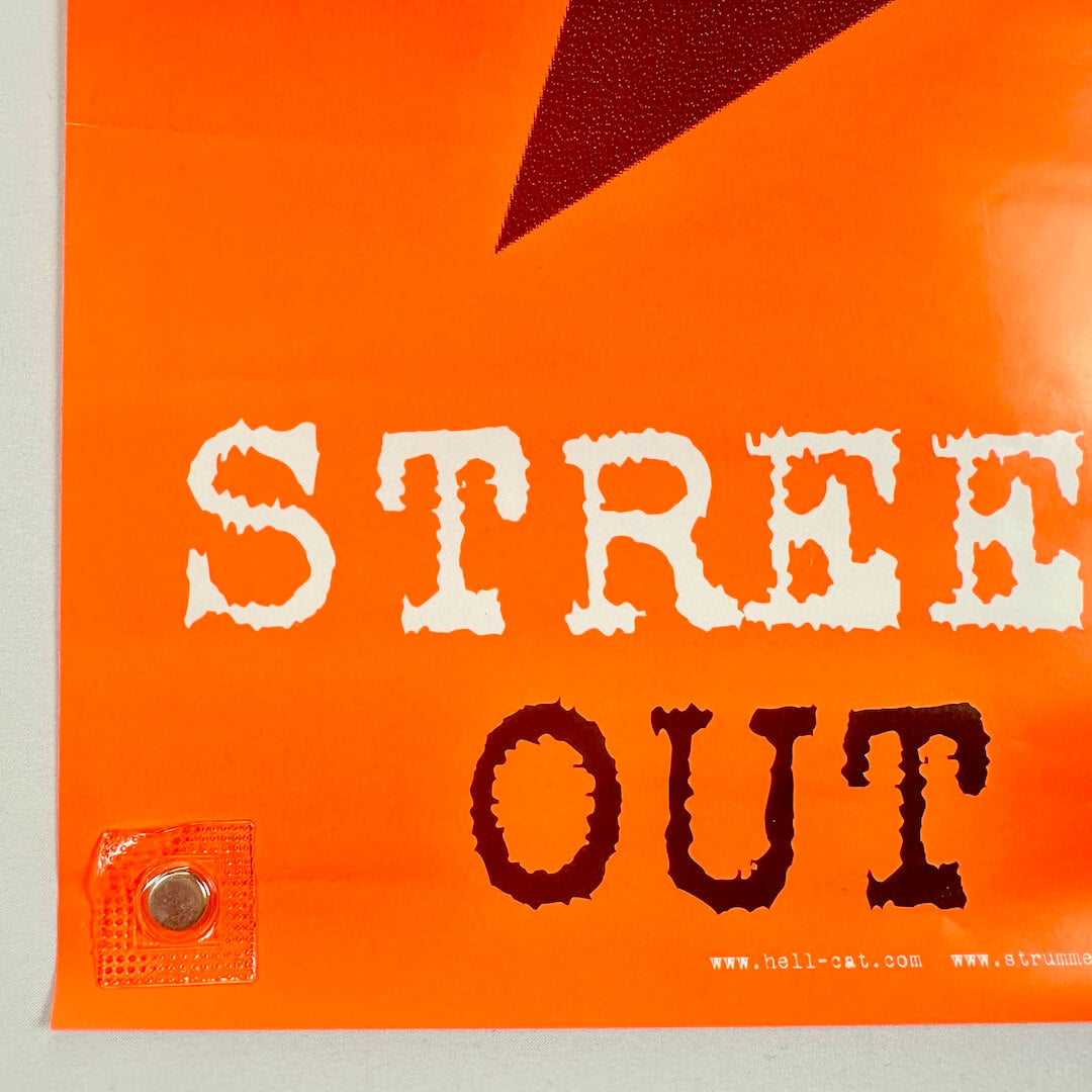 Bottom left corner with no visible damage. 