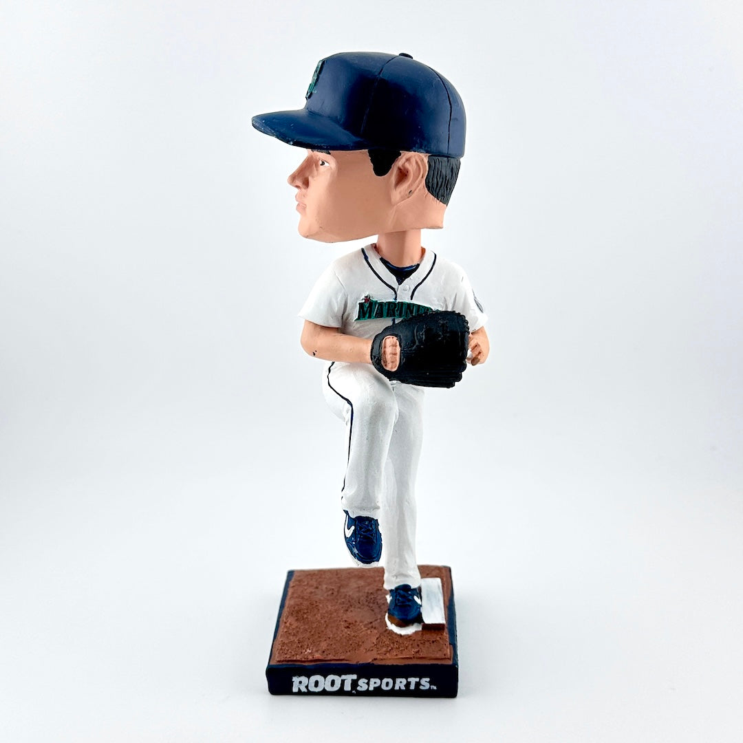 Baseball player bobblehead figure with a glove on a white background, featuring the ROOT SPORTS brand.