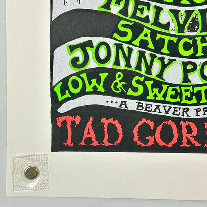 Bottom left corner with crisp corner and clean edges, in mint condition. 