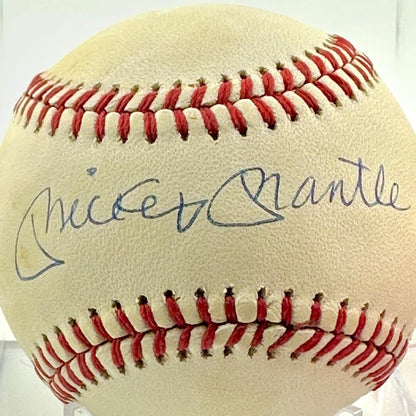 Close up of Mickey Mantle signature across ball sweet spot. 