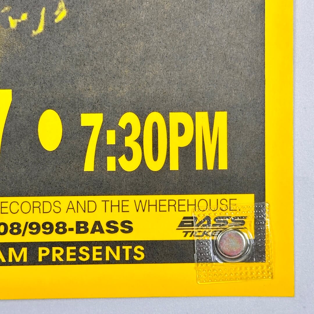 Bottom right corner in perfect condition. 