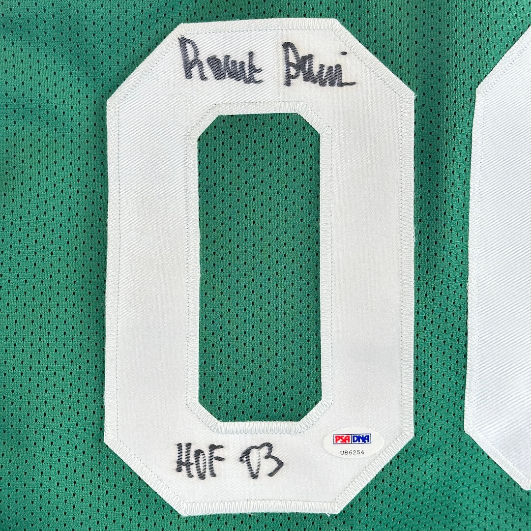 Close-up of one of the zeros that has a black signature and inscription. 