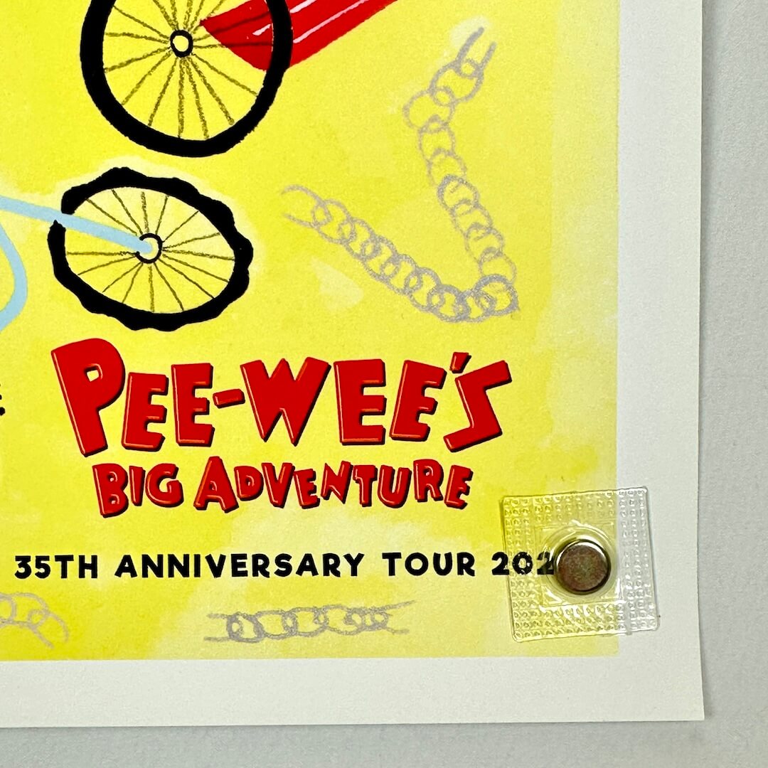Bottom right corner of poster with no visible damage. 
