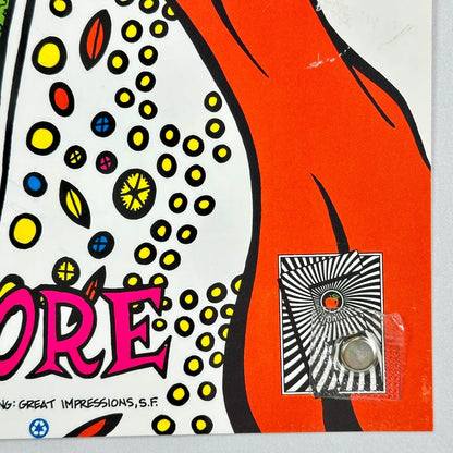 Bottom right corner in near mint condition, one imperfection by shoulder of main figure. 