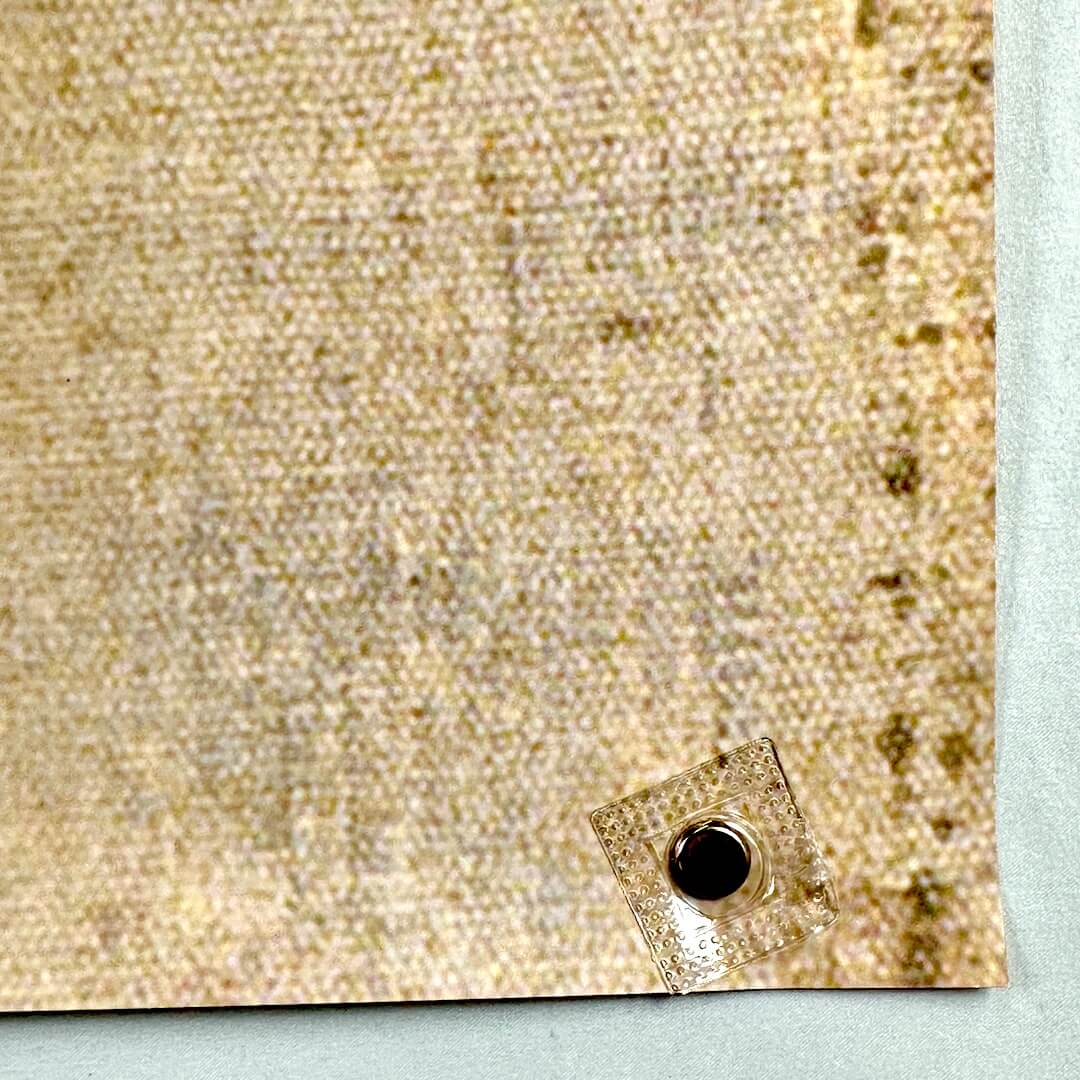 Bottom right corner with no obvious damage