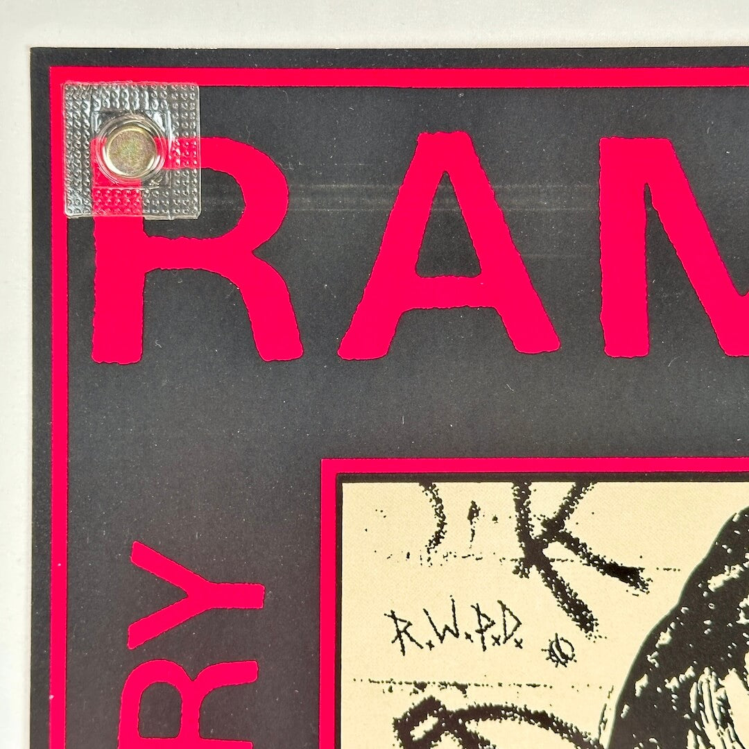 Top left corner in perfect condition. 