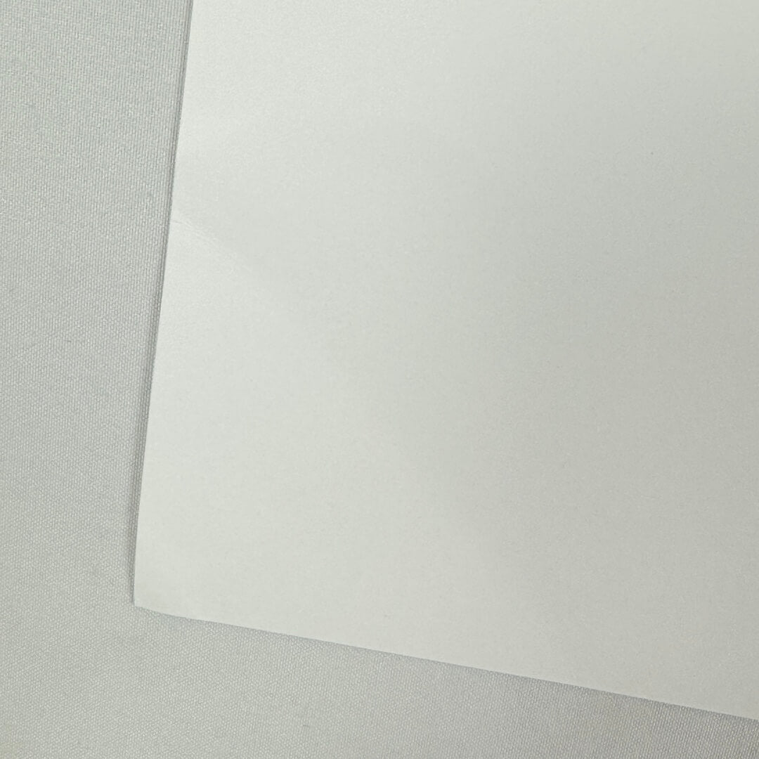 Close-up of bend in bottom right corner. 
