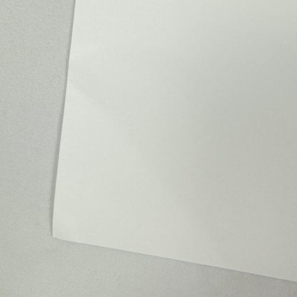 Close-up of bend in bottom right corner. 