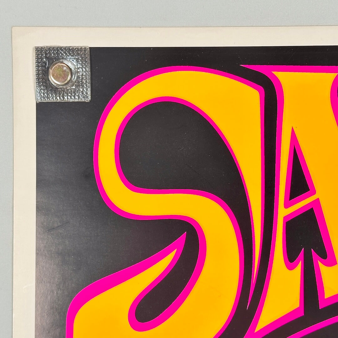 Top left corner showing sharp edges and crisp corner. 