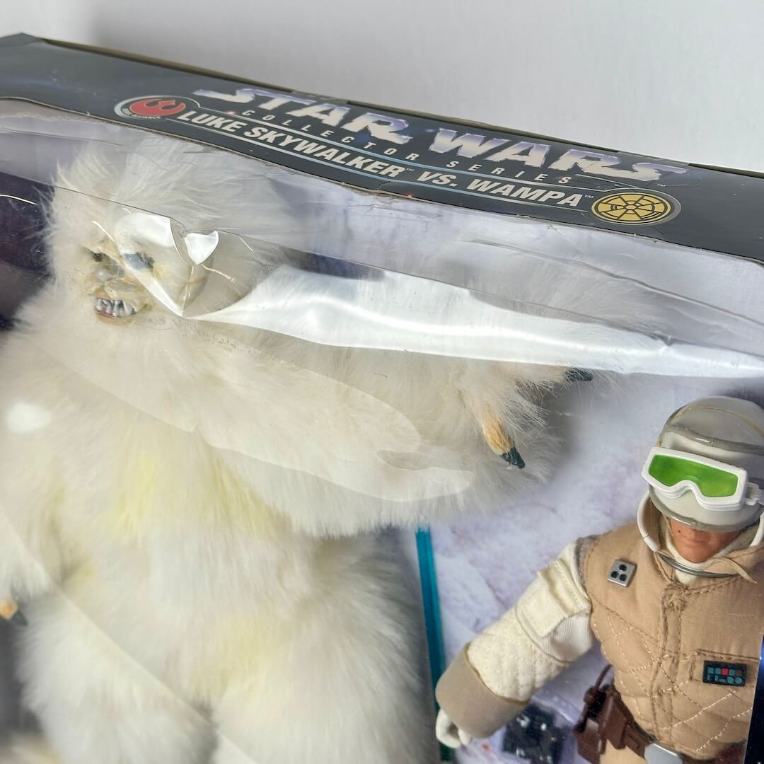 Luke Skywalker vs Wampa - 1998 - Star Wars Kenner Action Figure Set