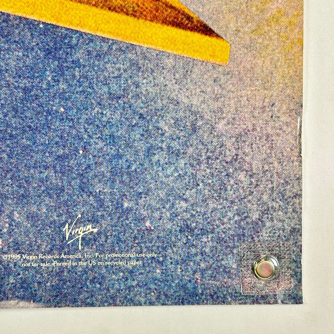 Bottom right corner with some edge wear. 
