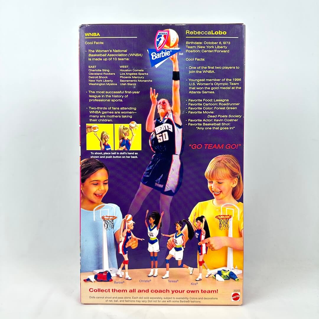 Box of a basketball player figurine with promotional text and images on a white background