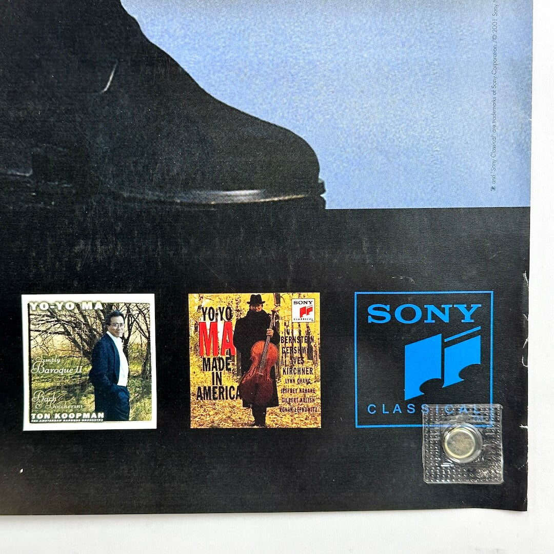 Bottom right corner with some wear. 